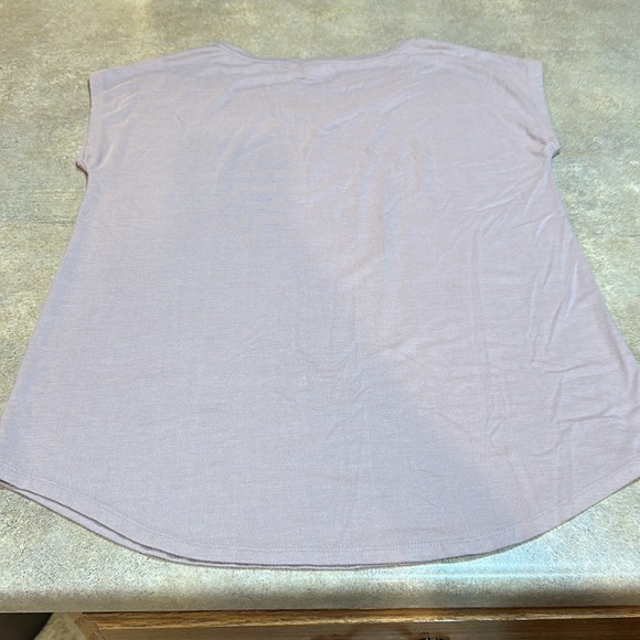 Women’s Maurices shirt size medium - Picture 4 of 4